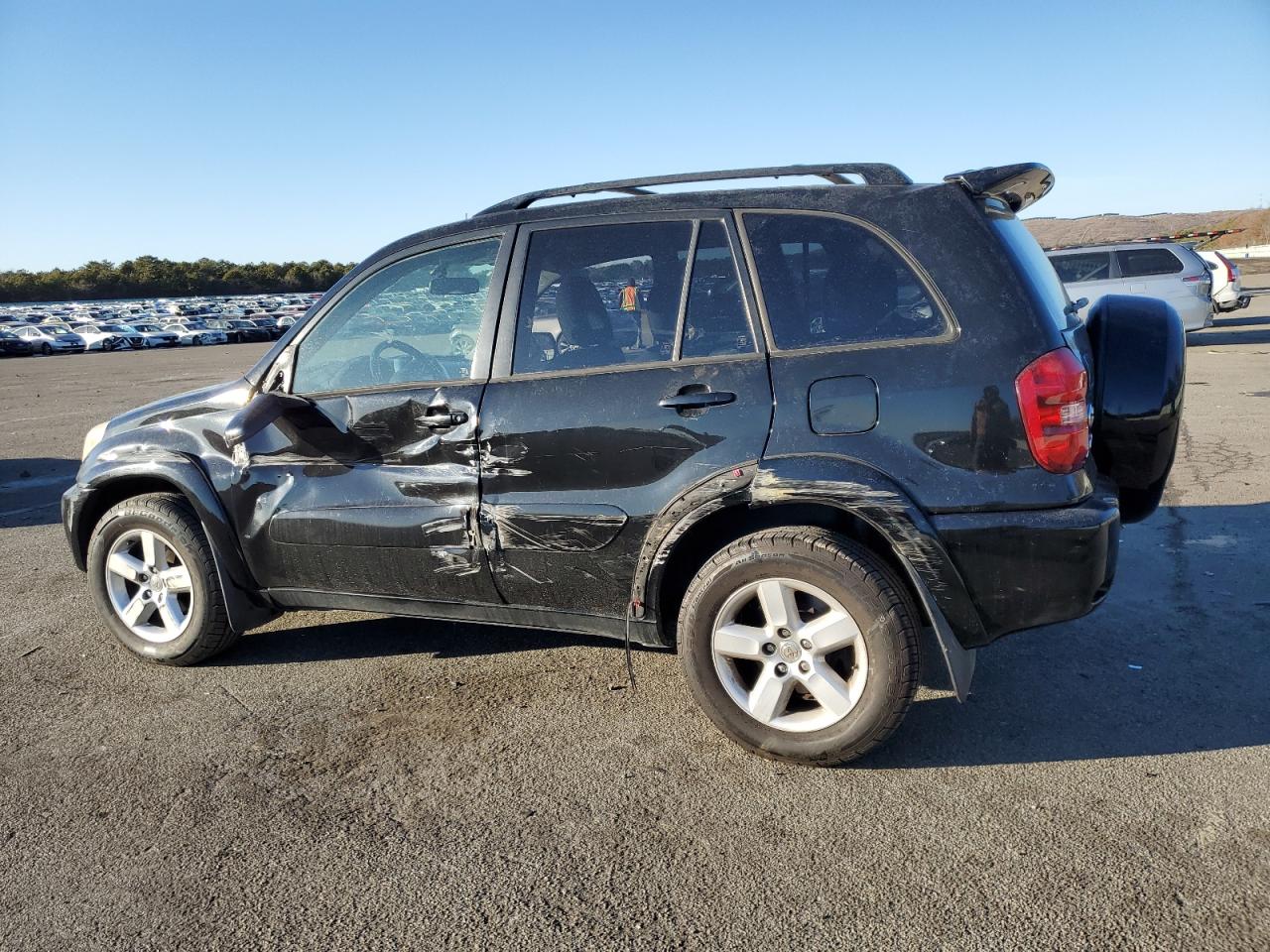 2005 Toyota RAV 4 - Image 2