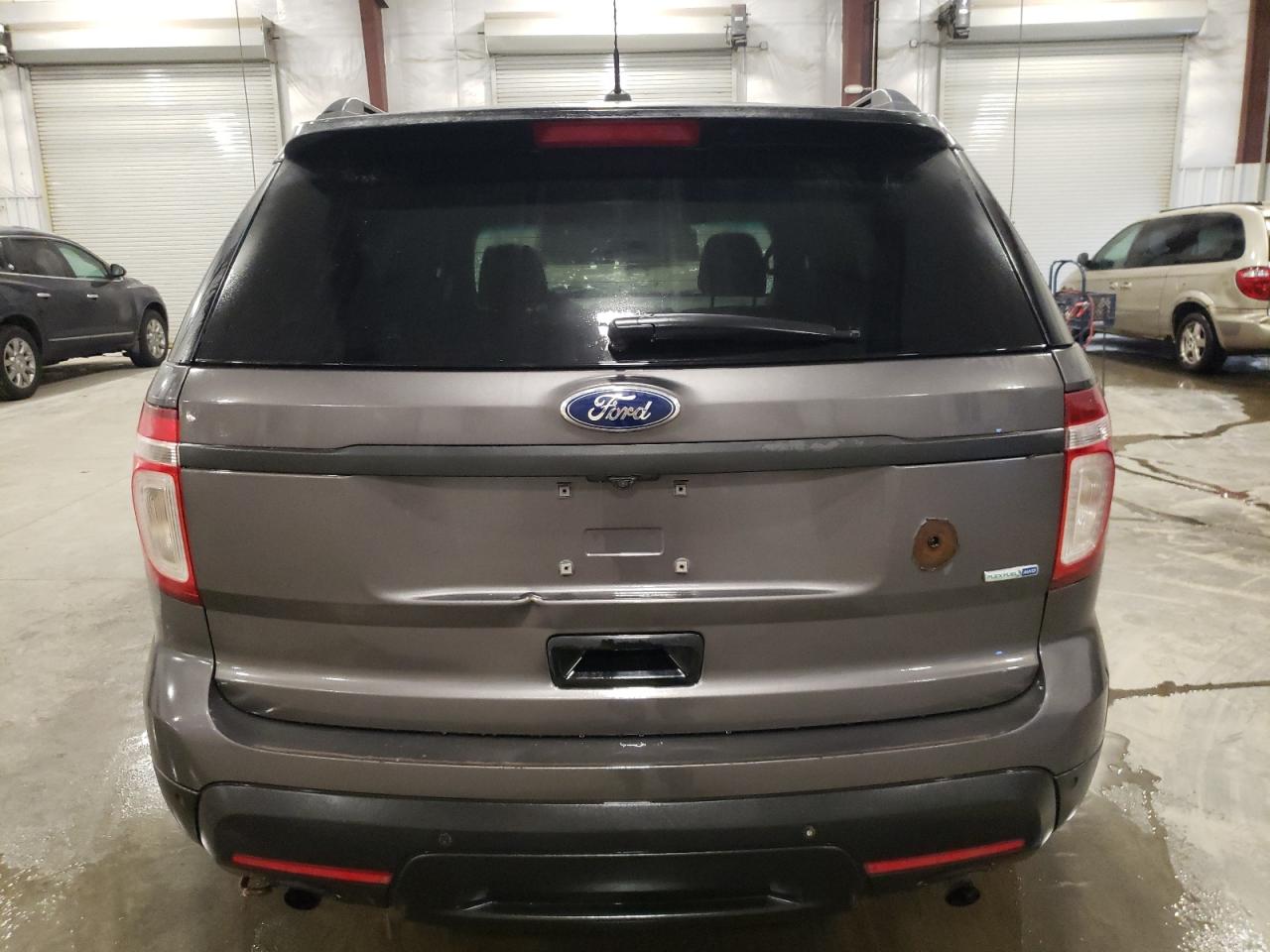 2013 Ford Explorer - Image 6