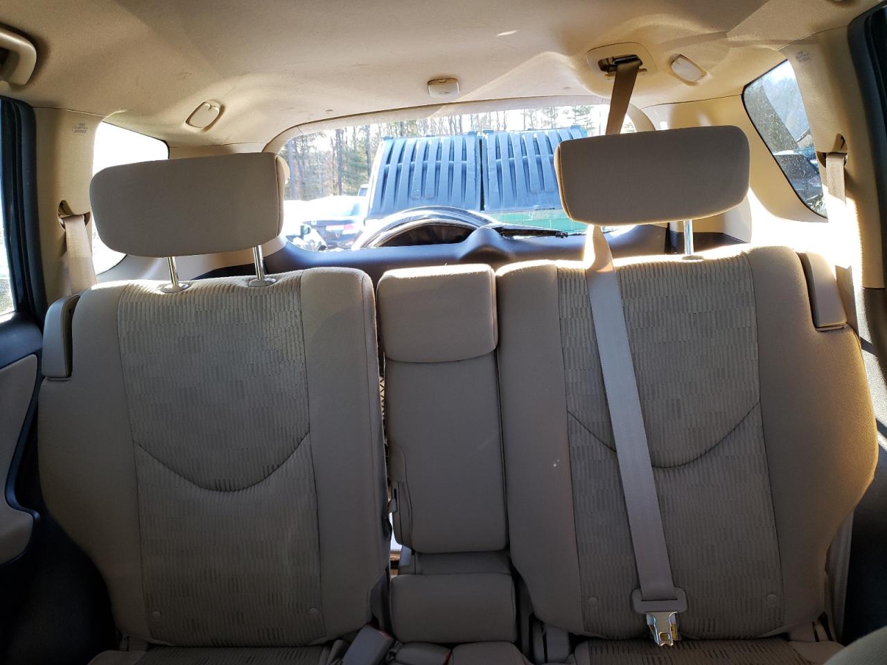 2010 Toyota RAV 4 - Image 10