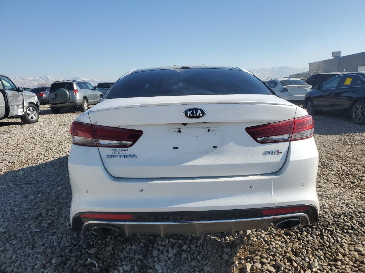 2016 Kia Optima - Image 6