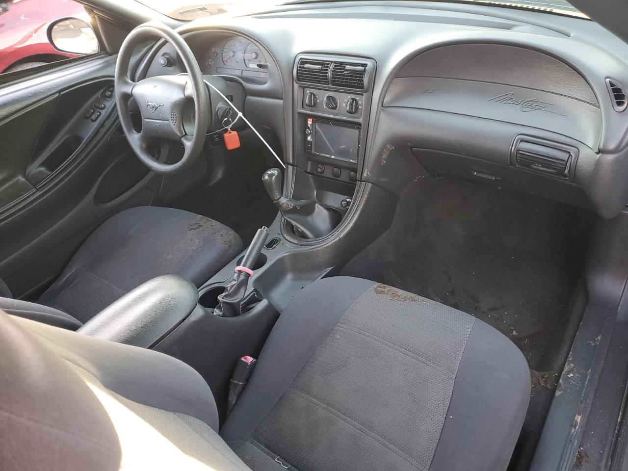 2004 Ford Mustang - Image 8