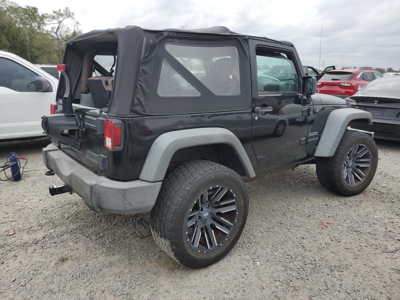 2014 Jeep Wrangler - Image 3