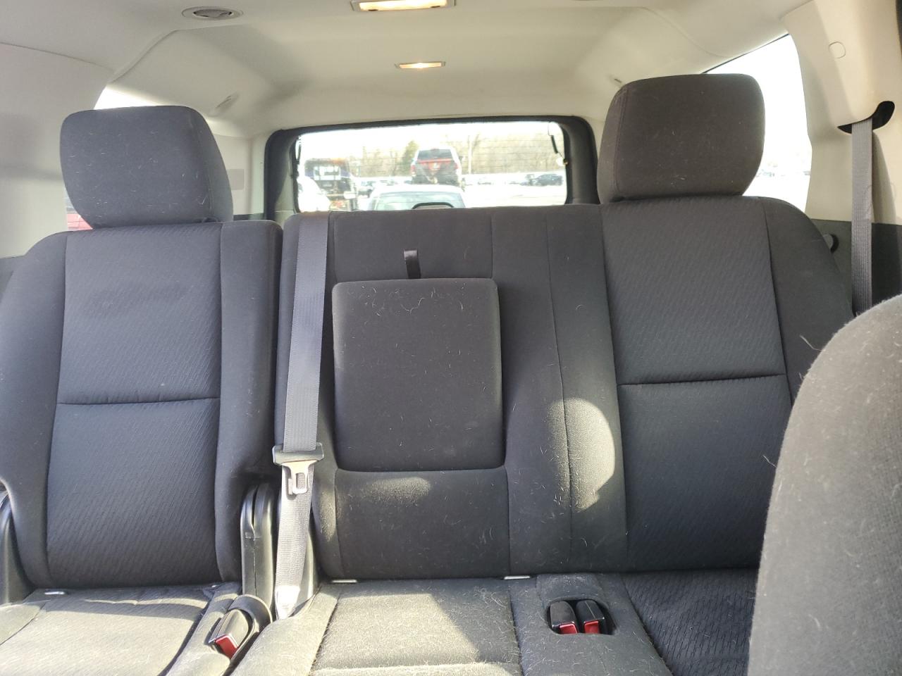 2011 Chevrolet Suburban - Image 10