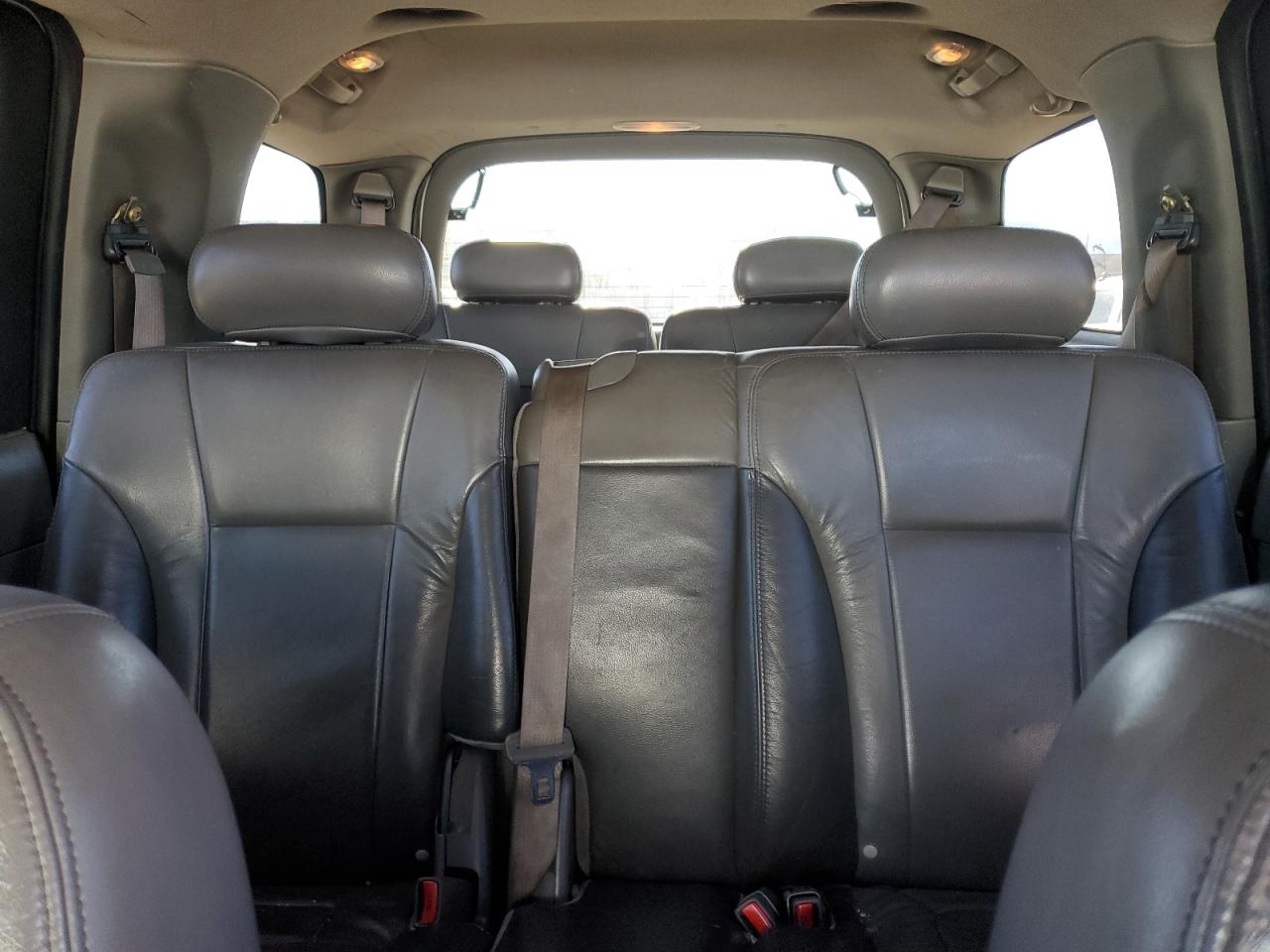 2004 Chevrolet TrailBlazer - Image 10