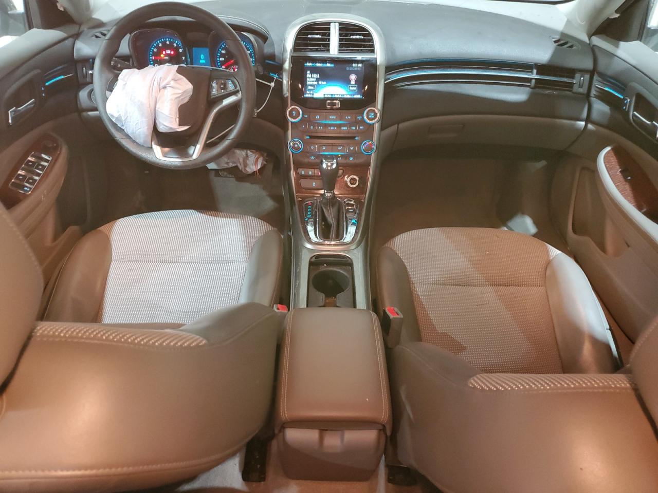2013 Chevrolet Malibu - Image 8