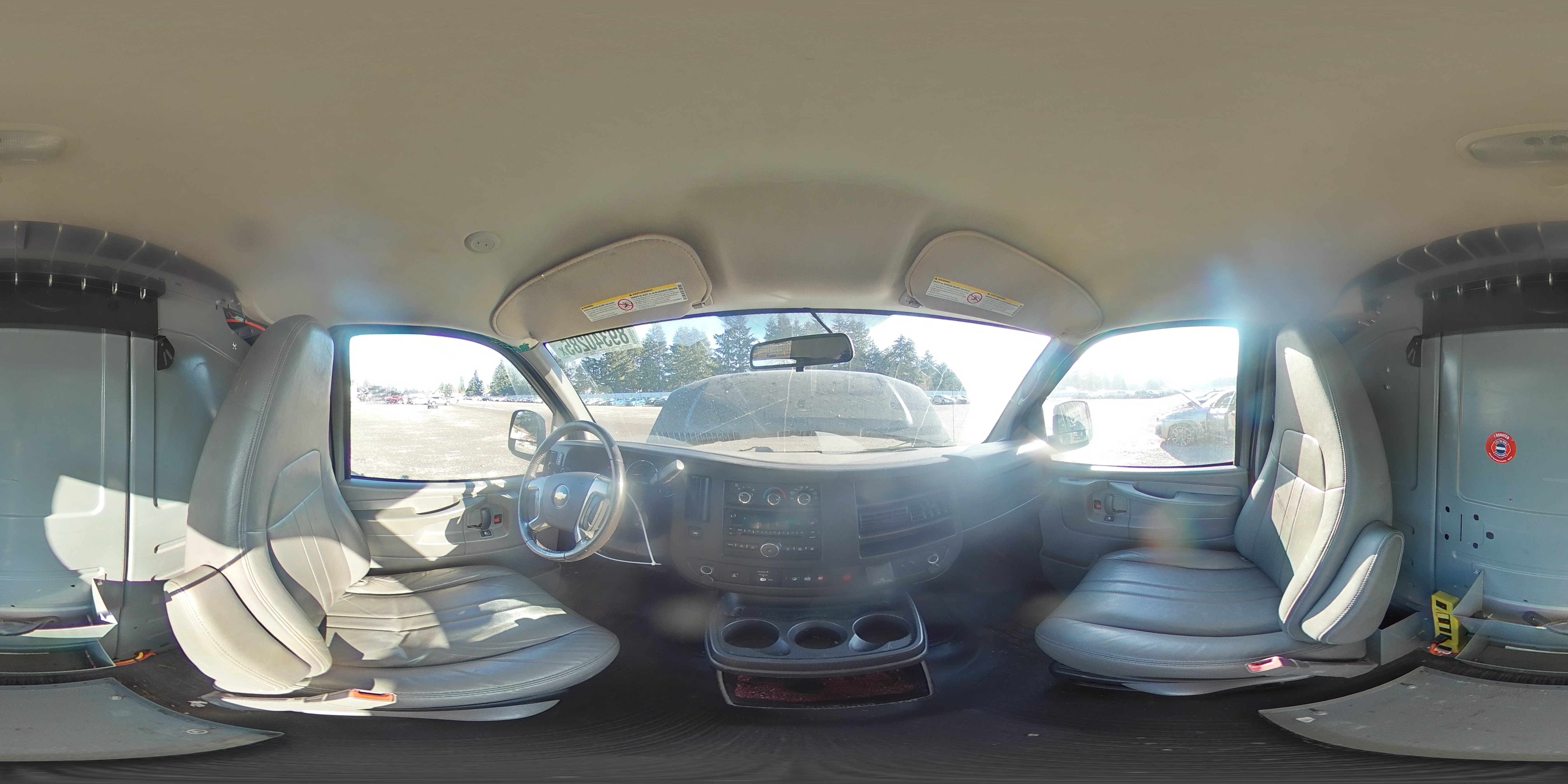 2015 Chevrolet Express - Image 14