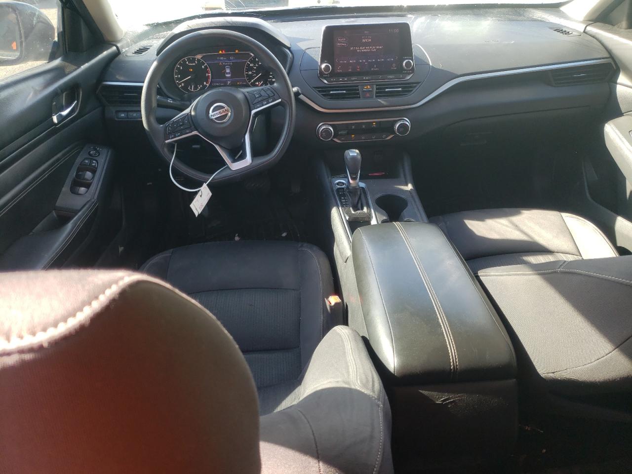 2019 Nissan Altima - Image 8