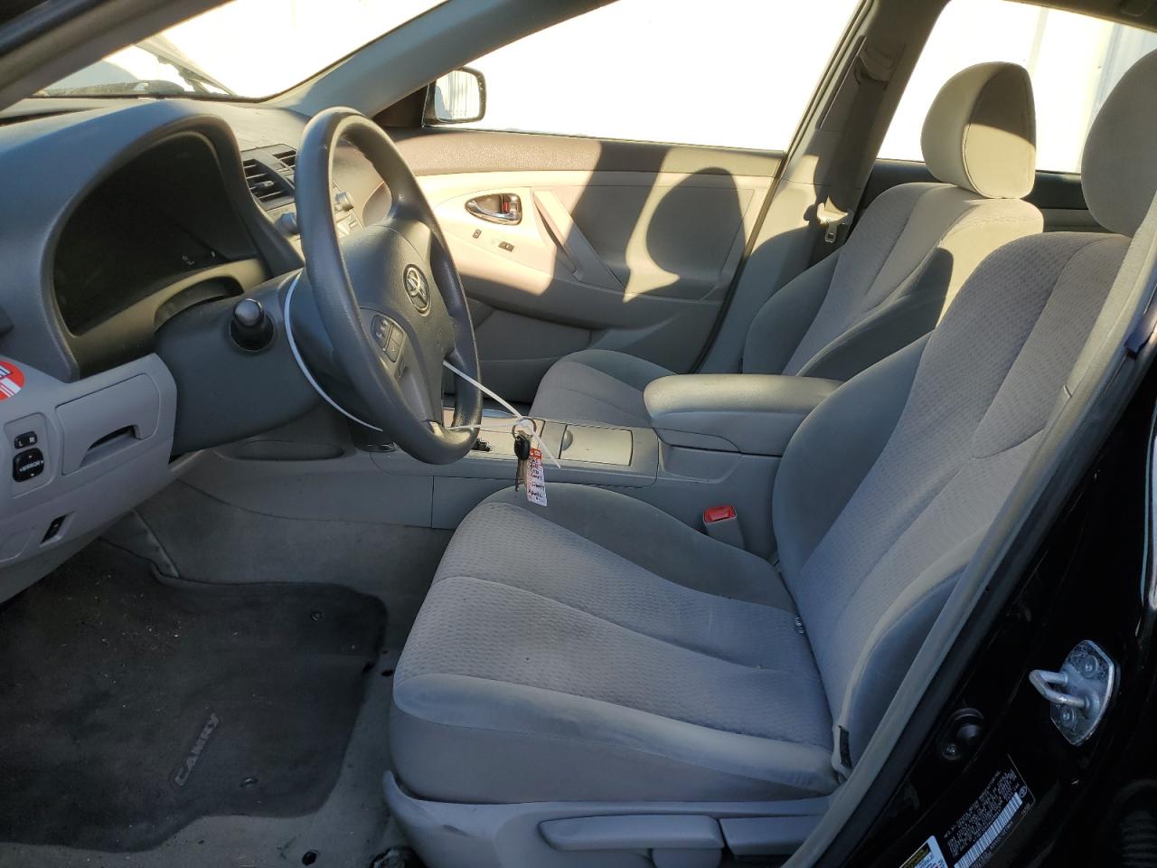 2010 Toyota Camry - Image 7