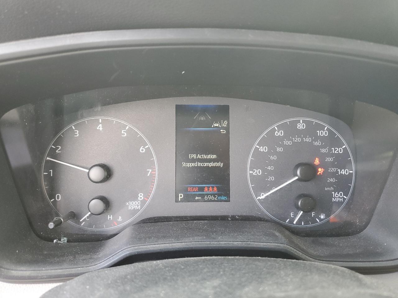 2024 Toyota Corolla Cross - Image 9