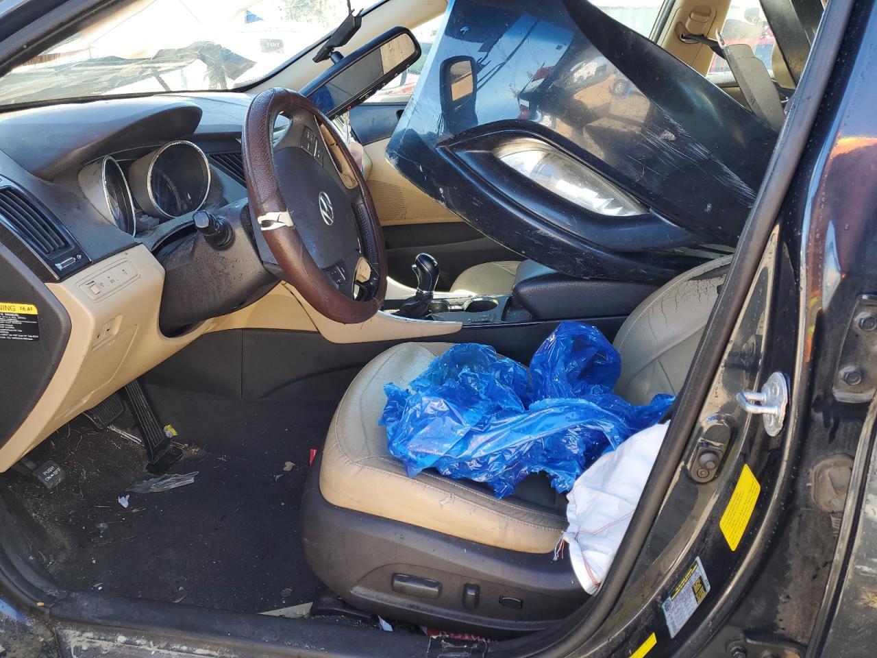 2012 Hyundai Sonata - Image 7