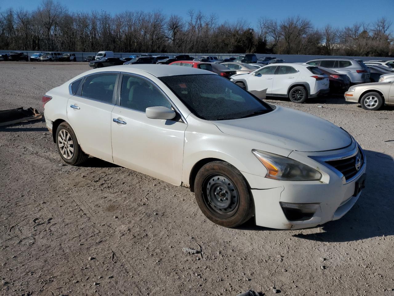 2015 Nissan Altima - Image 4