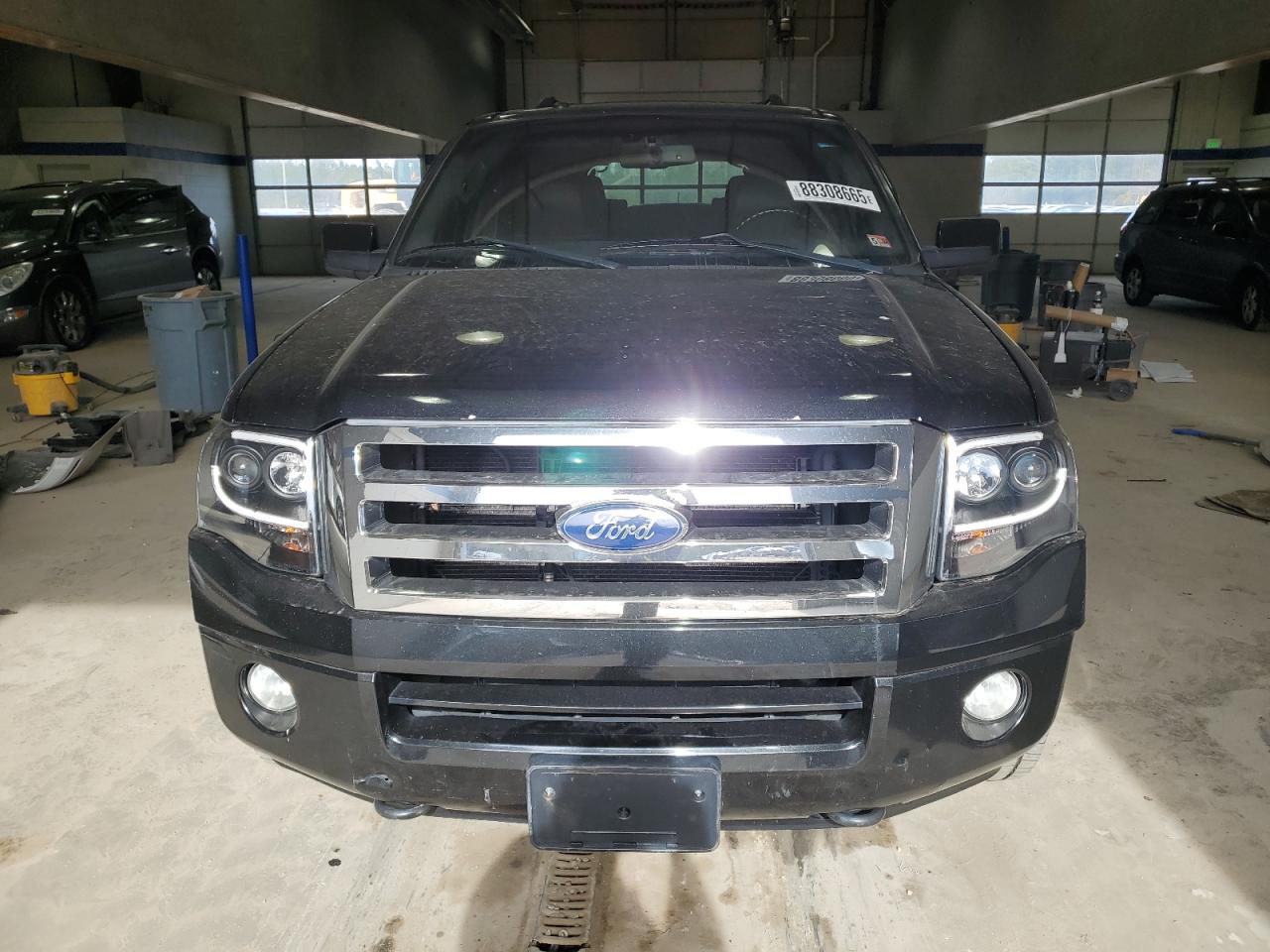 2011 Ford Expedition - Image 5
