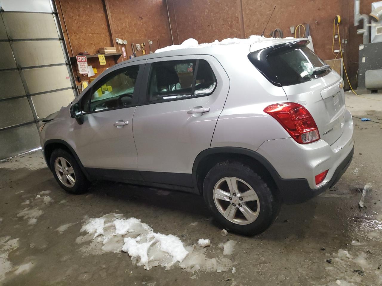 VIN KL7CJNSB1HB083716 2017 CHEVROLET TRAX no.2