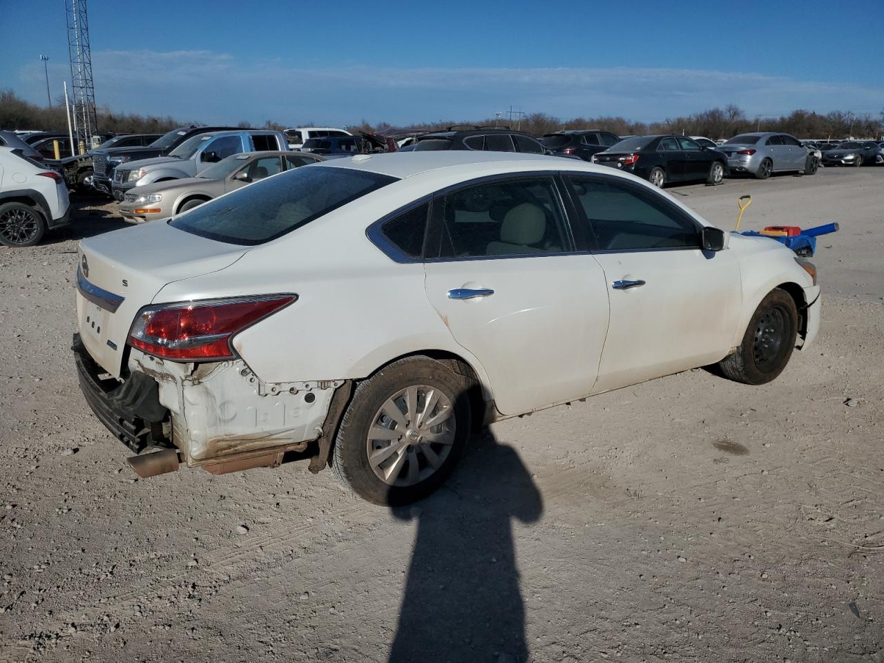 2015 Nissan Altima - Image 3
