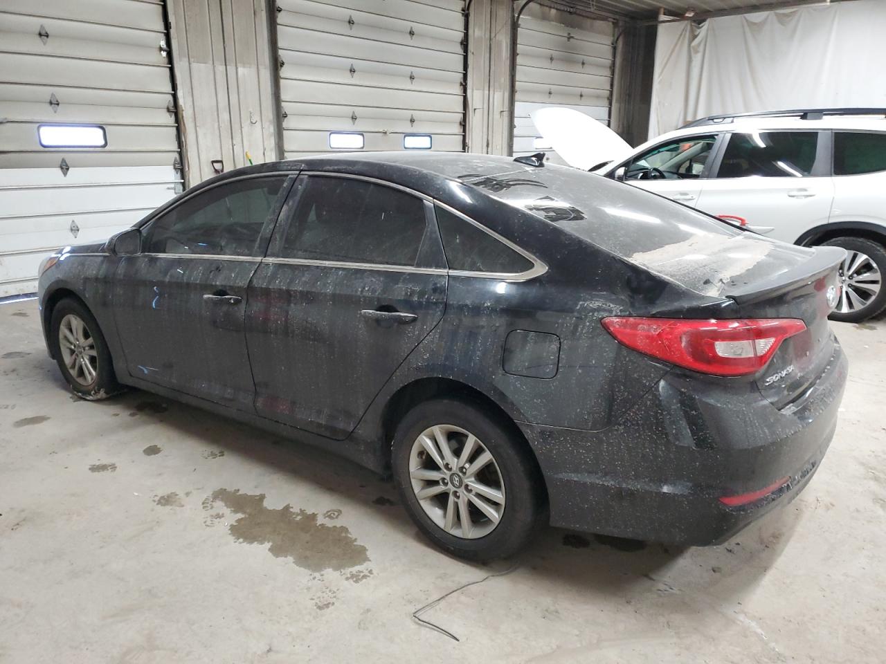 VIN 5NPE24AF3HH566081 2017 HYUNDAI SONATA no.2