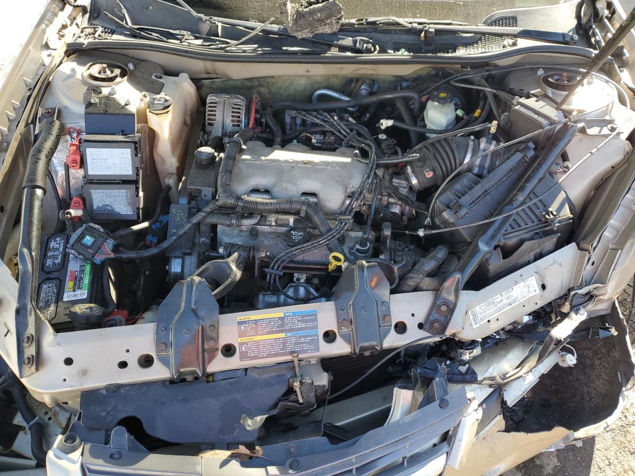 2005 Chevrolet Impala - Image 13