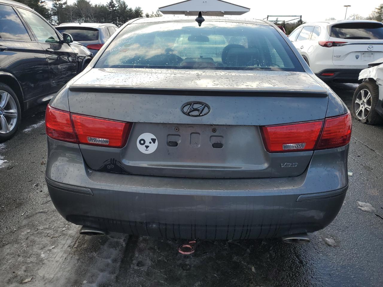 2010 Hyundai Sonata - Image 6