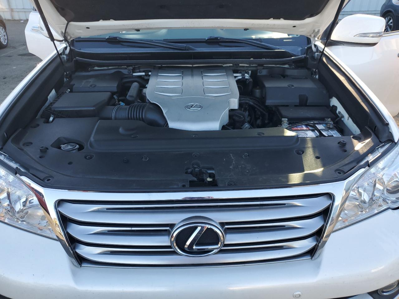 2011 Lexus GX - Image 12