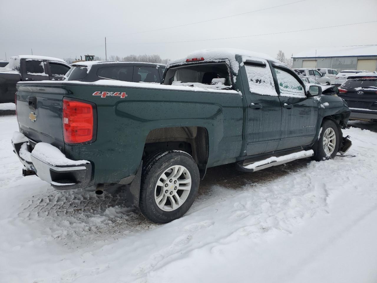 2015 Chevrolet Silverado - Image 3