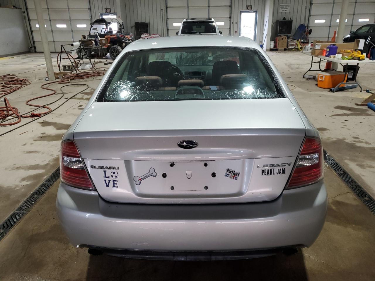 2007 Subaru Legacy - Image 6