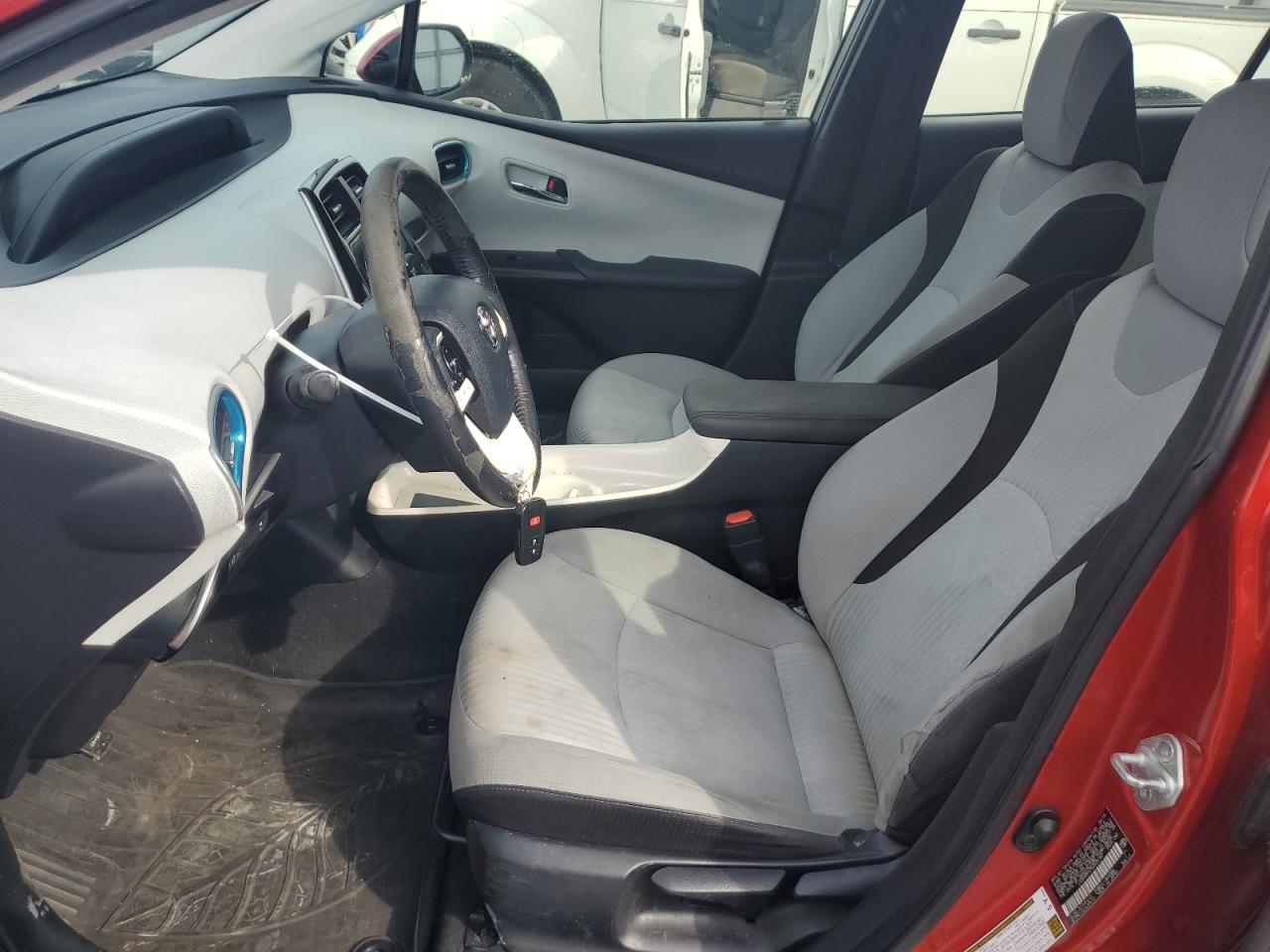 2016 Toyota Prius - Image 7