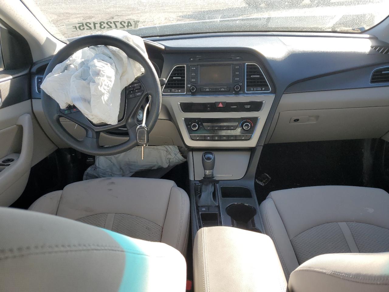 2015 Hyundai Sonata - Image 8