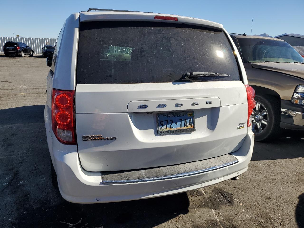 2016 Dodge Grand Cara VIN: 338931 Lot: 41927615