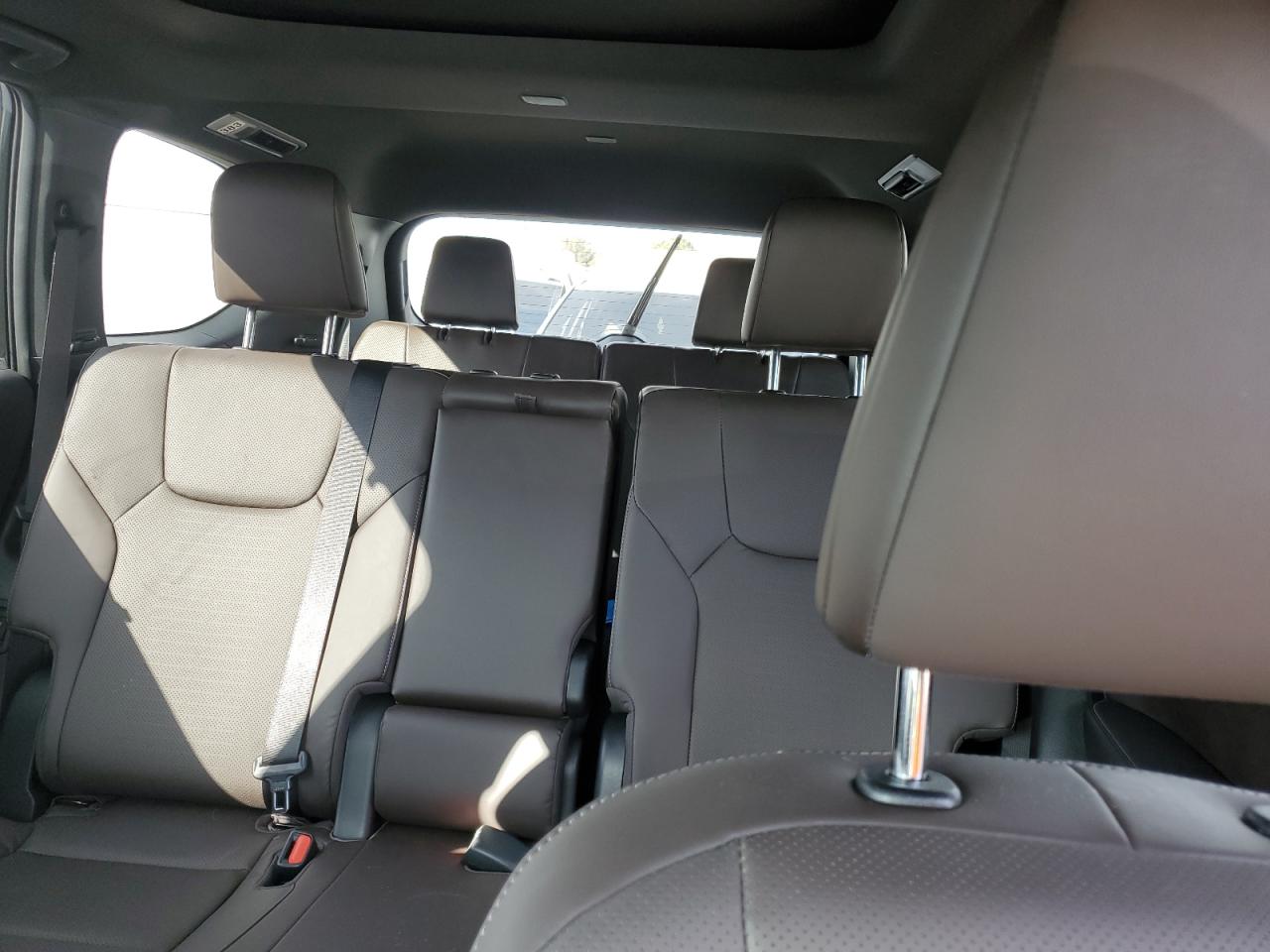 2024 Lexus TX - Image 10