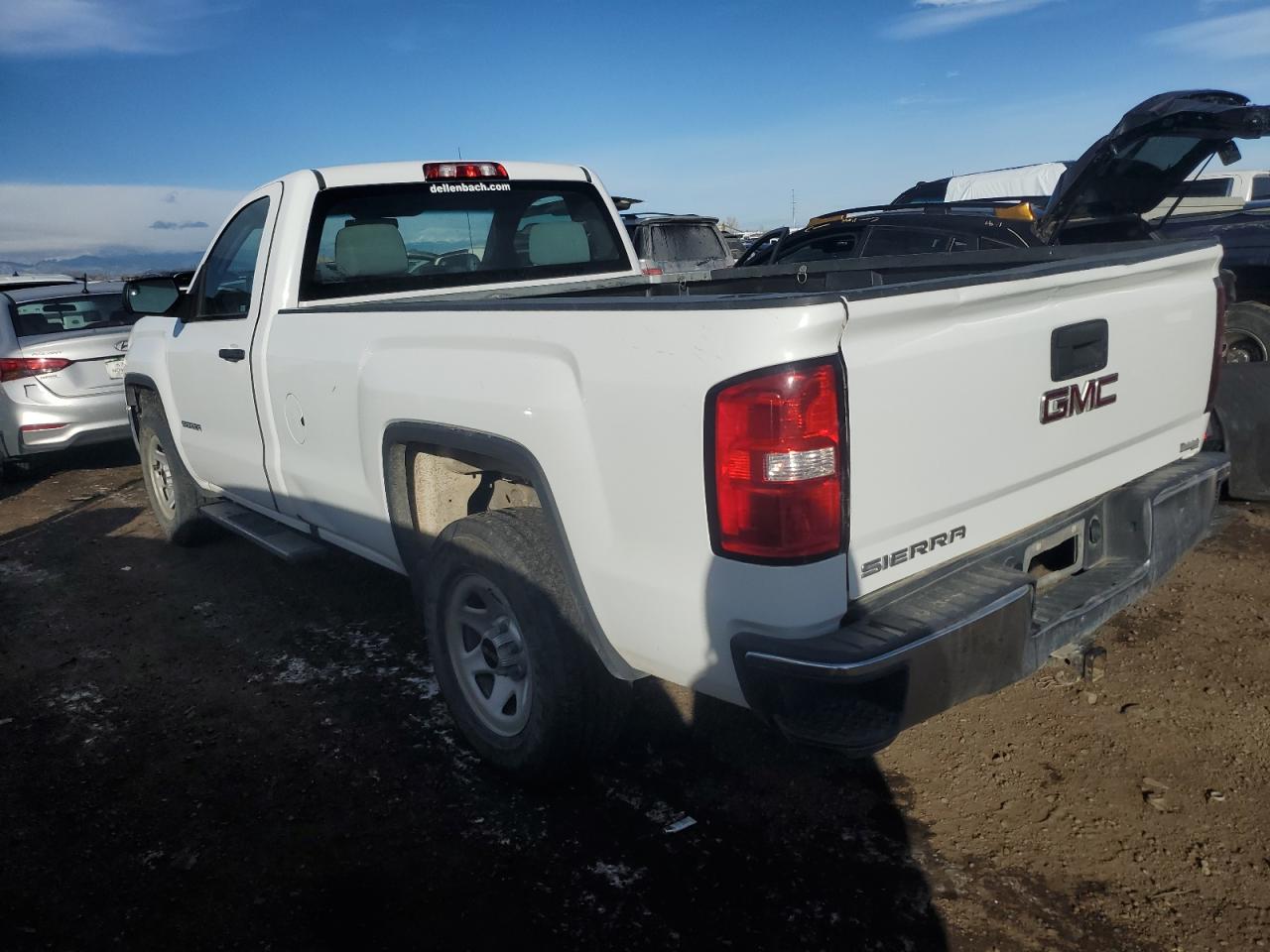 2016 GMC Sierra - Image 2