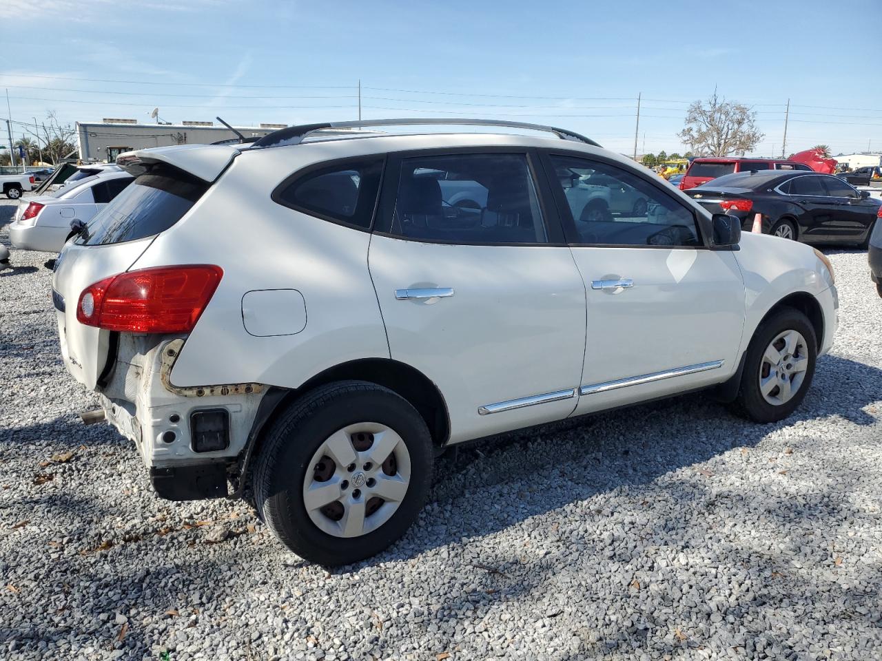 2014 Nissan Rogue - Image 3