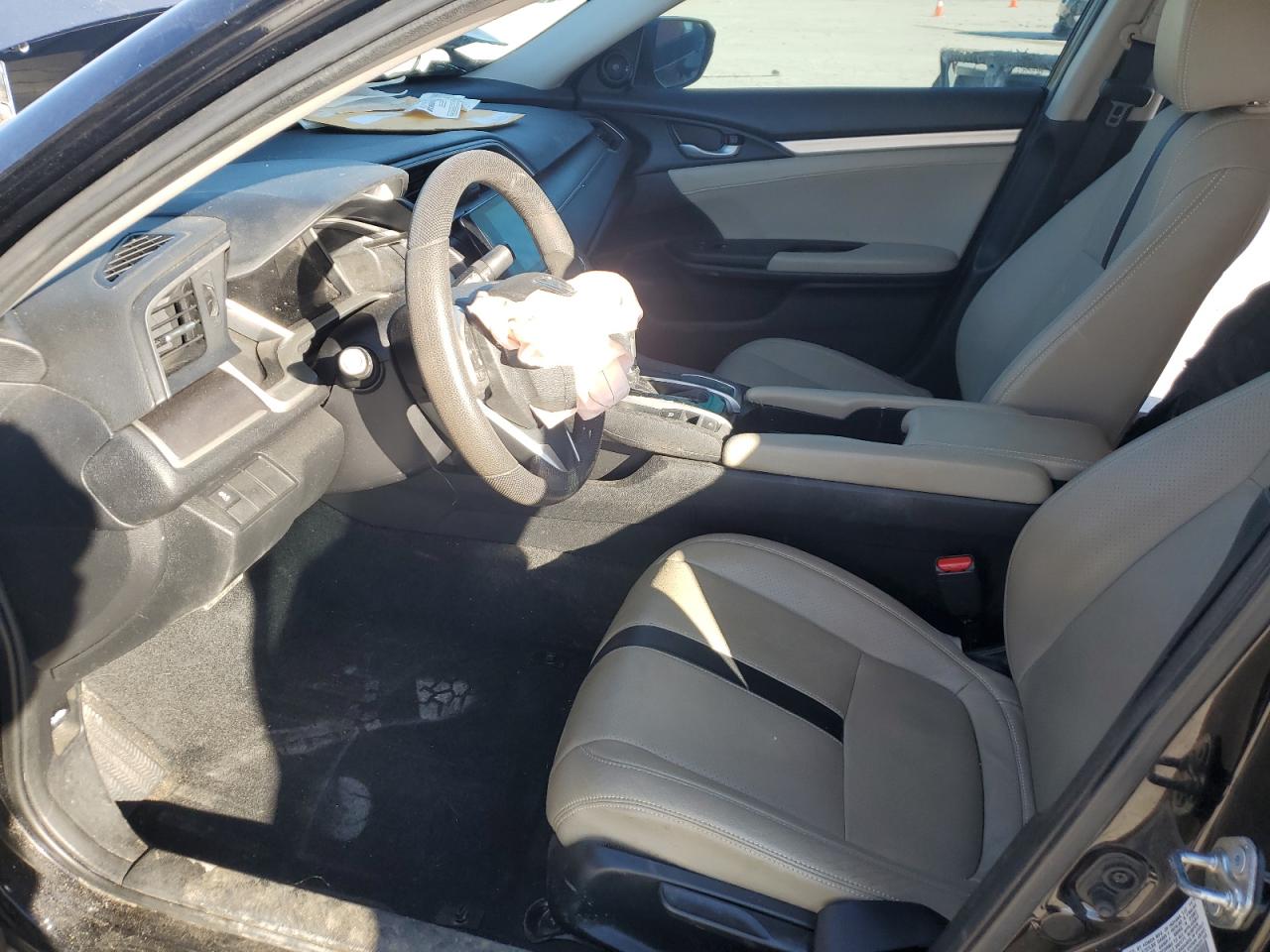 2018 Honda Civic - Image 7