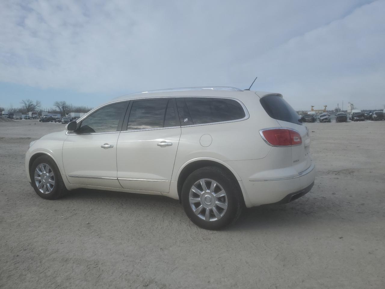 2013 Buick Enclave - Image 2