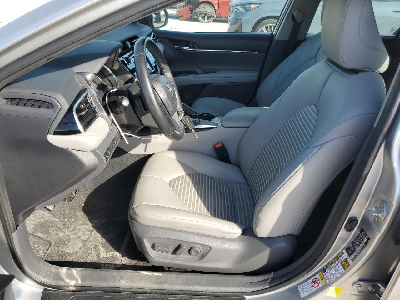 2018 Toyota Camry - Image 7