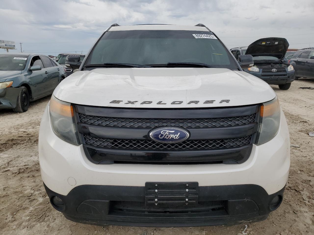 2013 Ford Explorer - Image 5