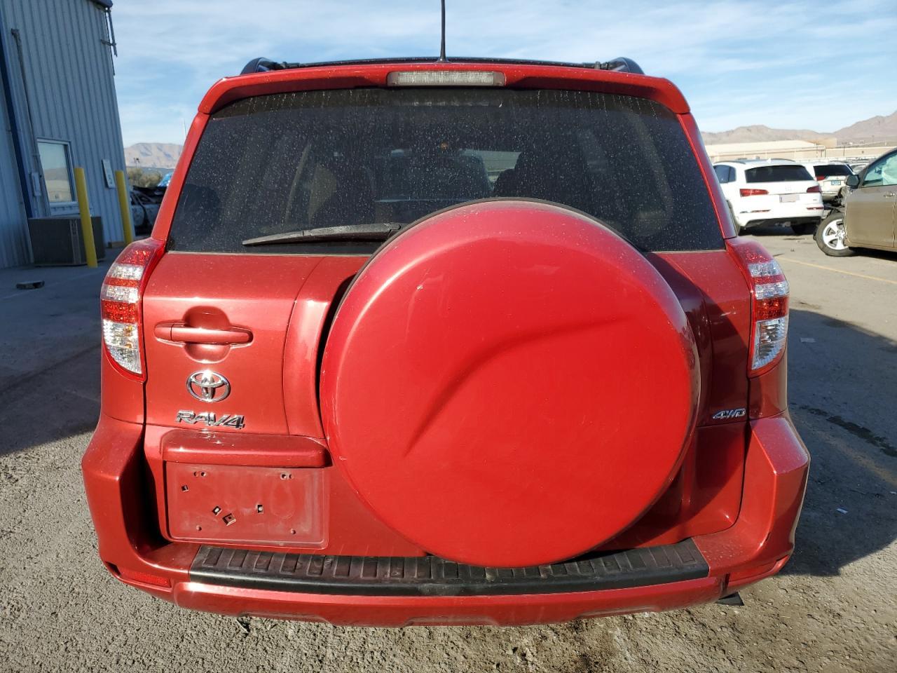 2012 Toyota RAV 4 - Image 6