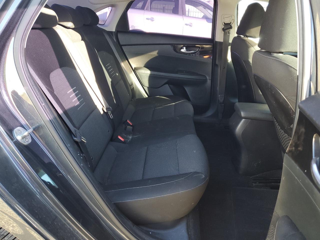 2019 Kia Forte - Image 10