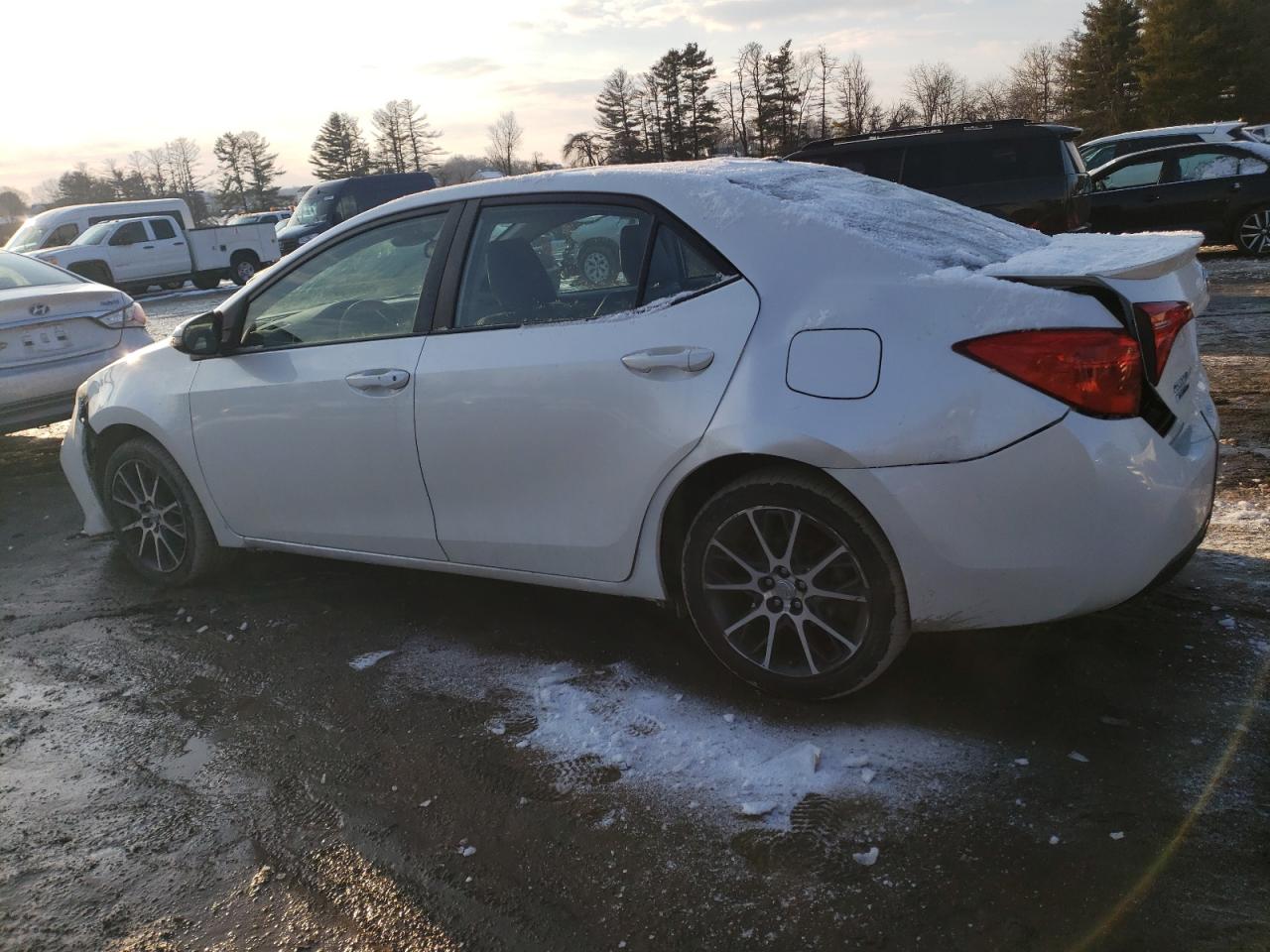 2017 Toyota Corolla - Image 2