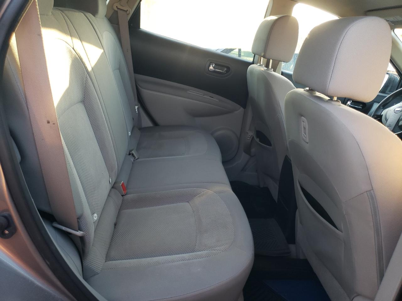 2012 Nissan Rogue - Image 10