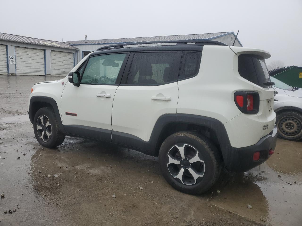 2019 Jeep Renegade - Image 2