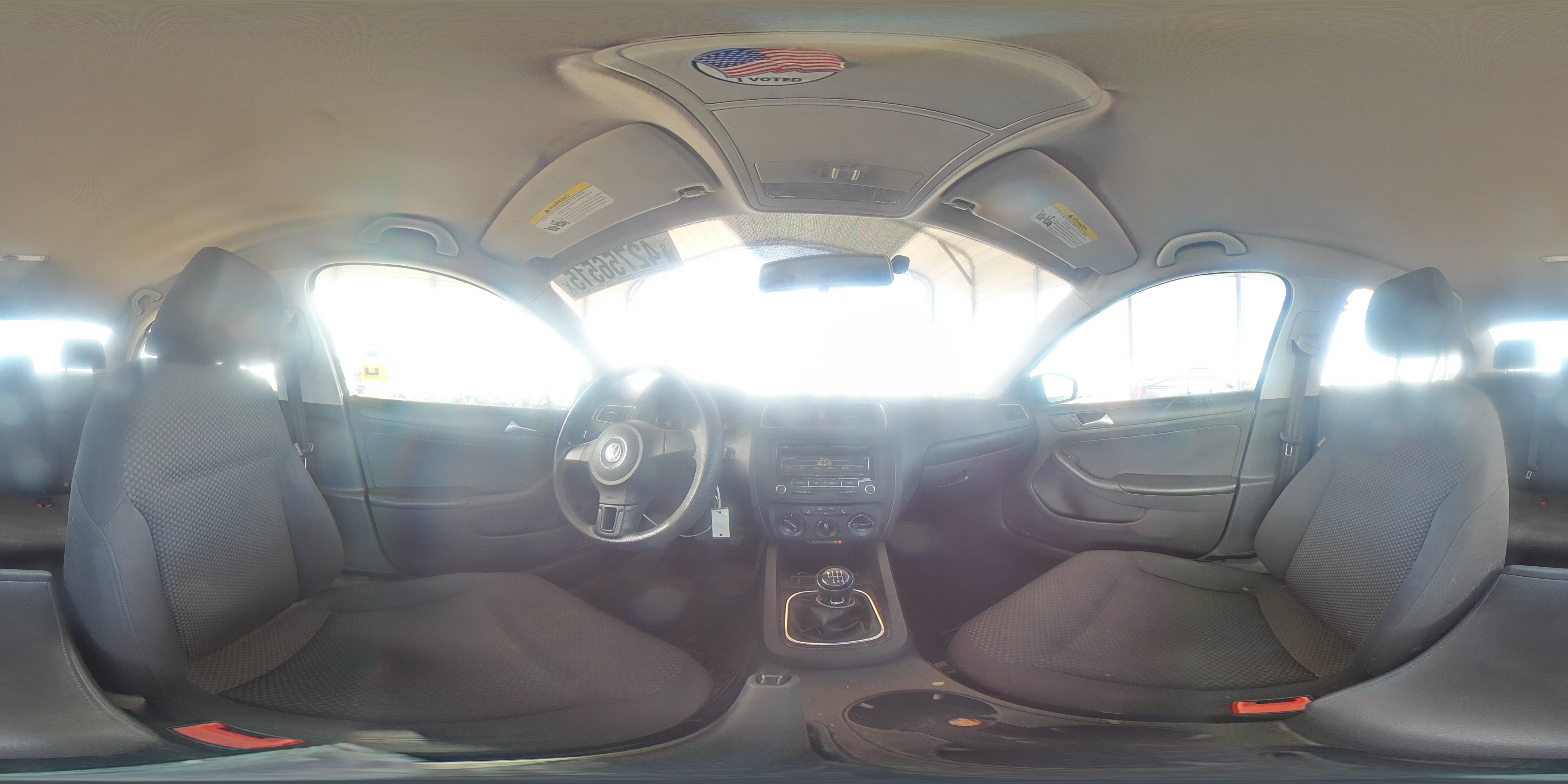 2014 Volkswagen Jetta - Image 13