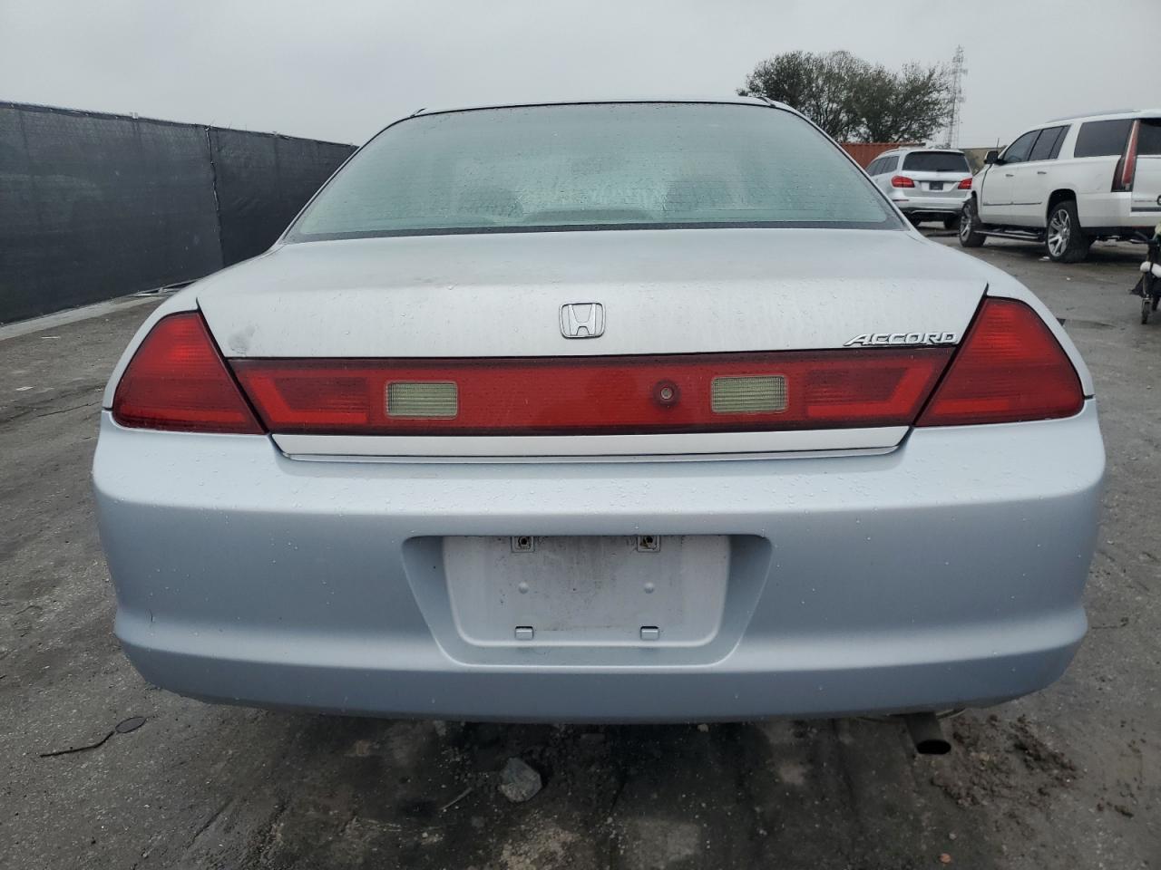 1999 Honda Accord - Image 6