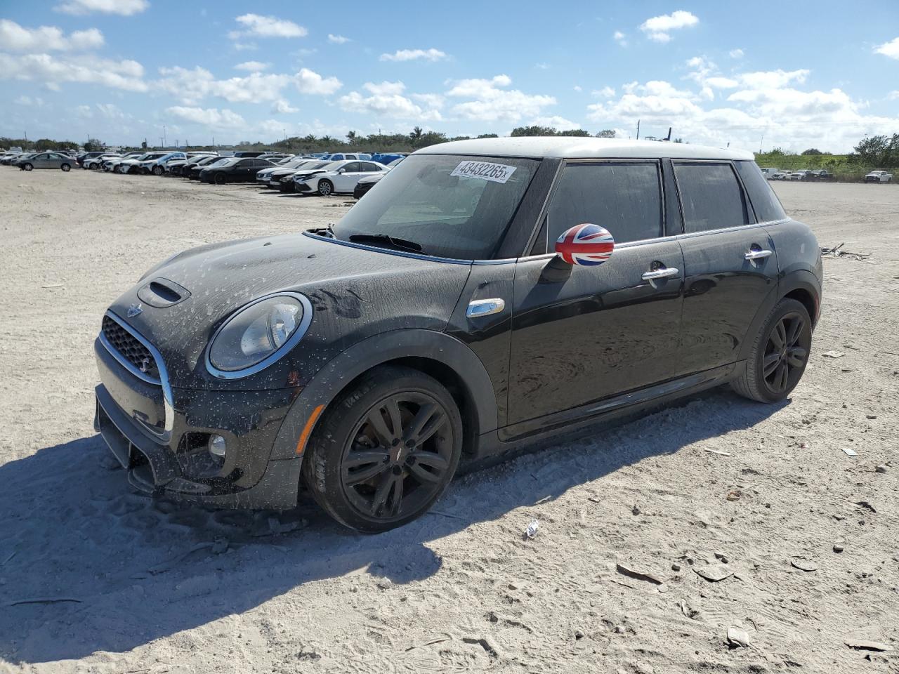 2017 MINI Cooper - Image 1