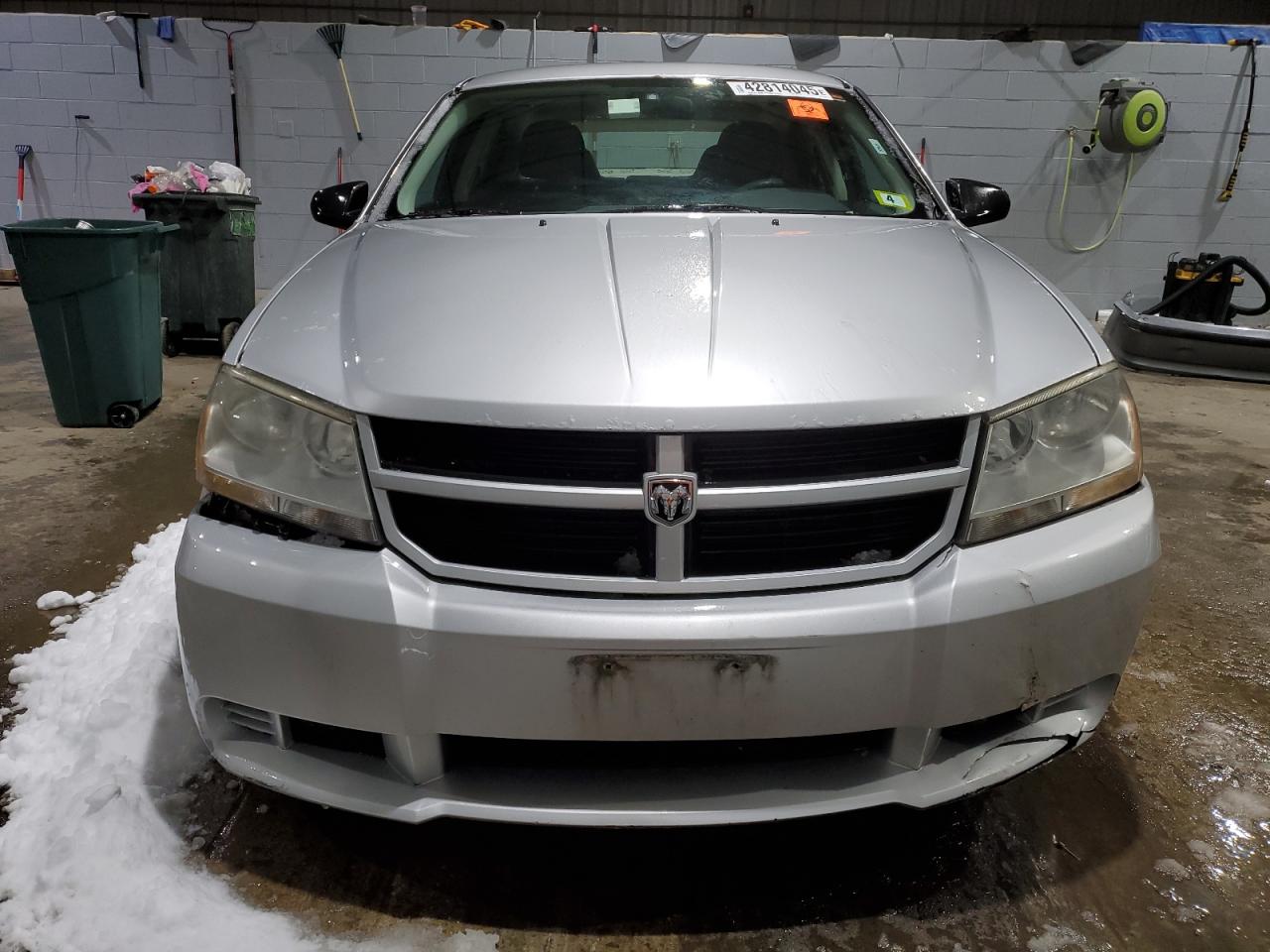2010 Dodge Avenger - Image 5