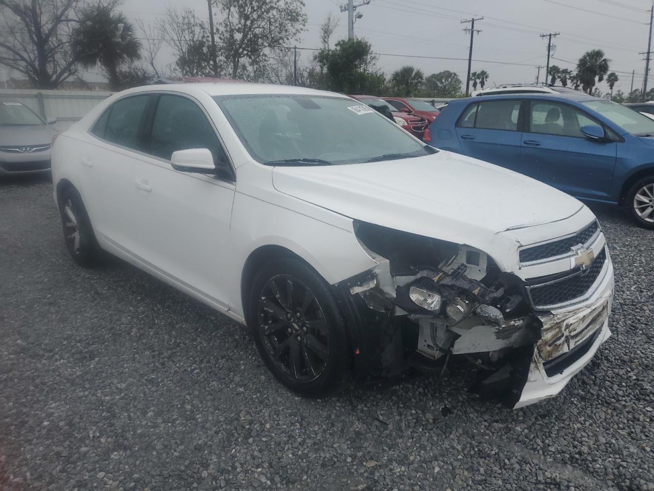 2014 Chevrolet Malibu - Image 4