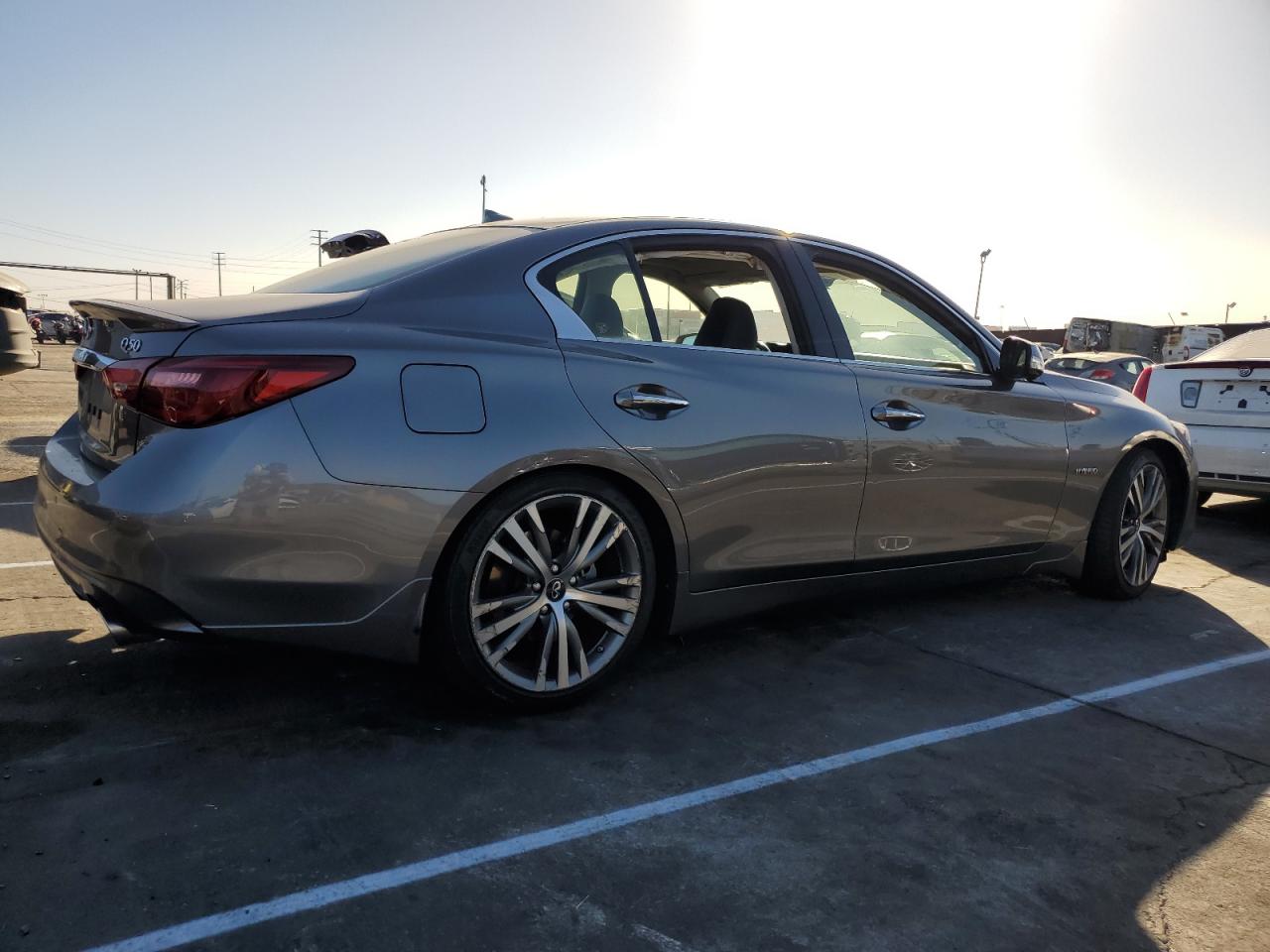 2018 Infiniti Q50 - Image 3