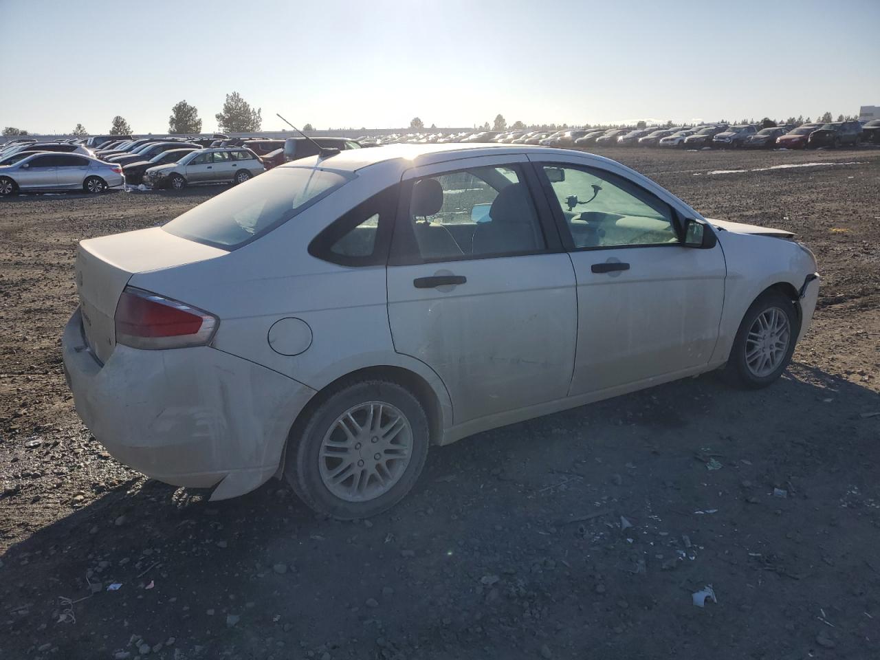 2009 Ford Focus - Image 3