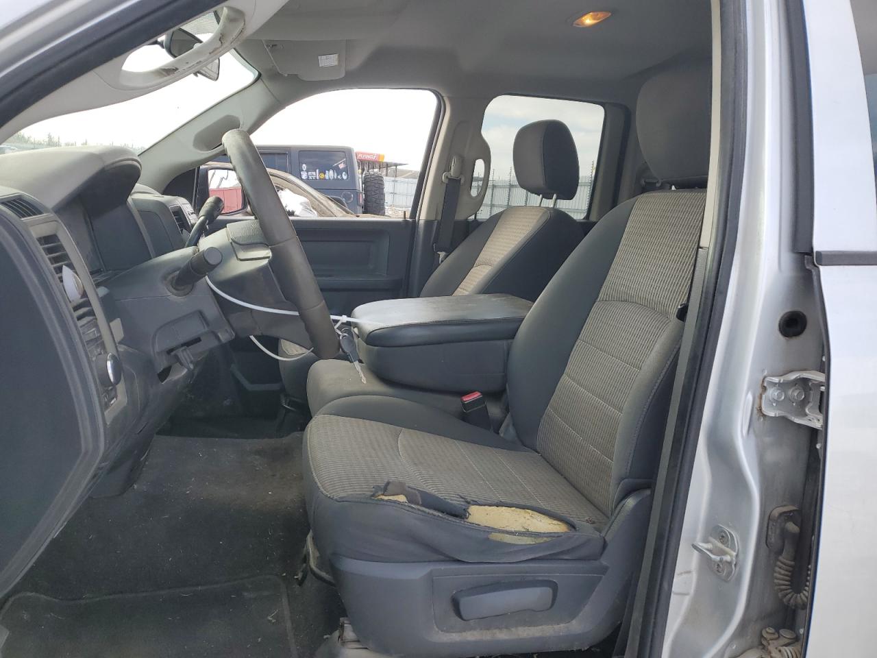 2011 Dodge RAM - Image 7