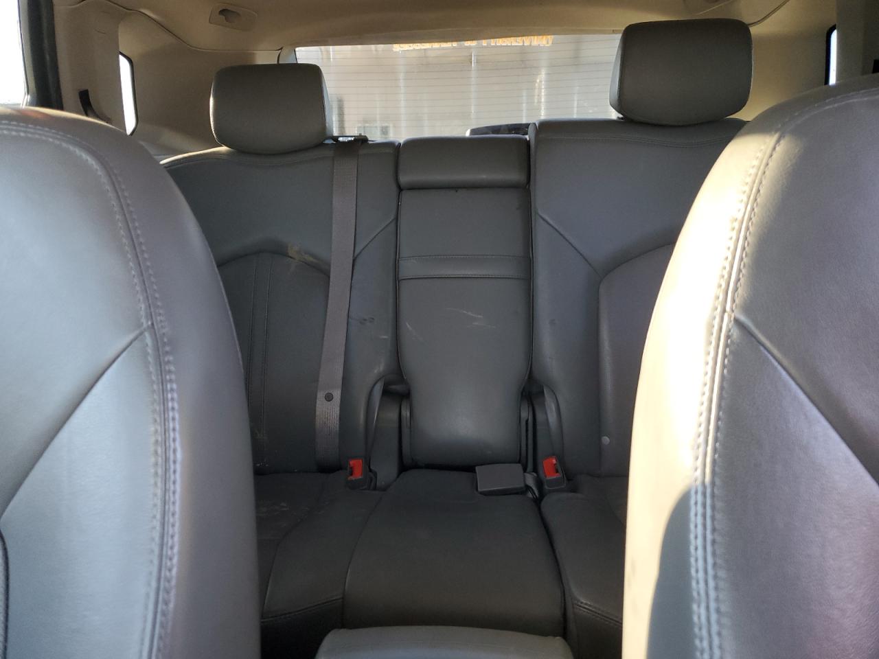 2012 Cadillac SRX - Image 10