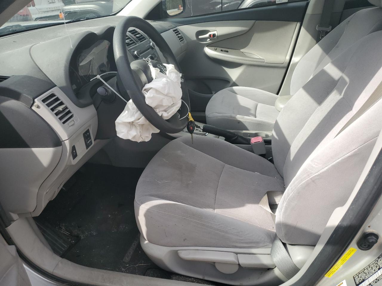2011 Toyota Corolla - Image 7