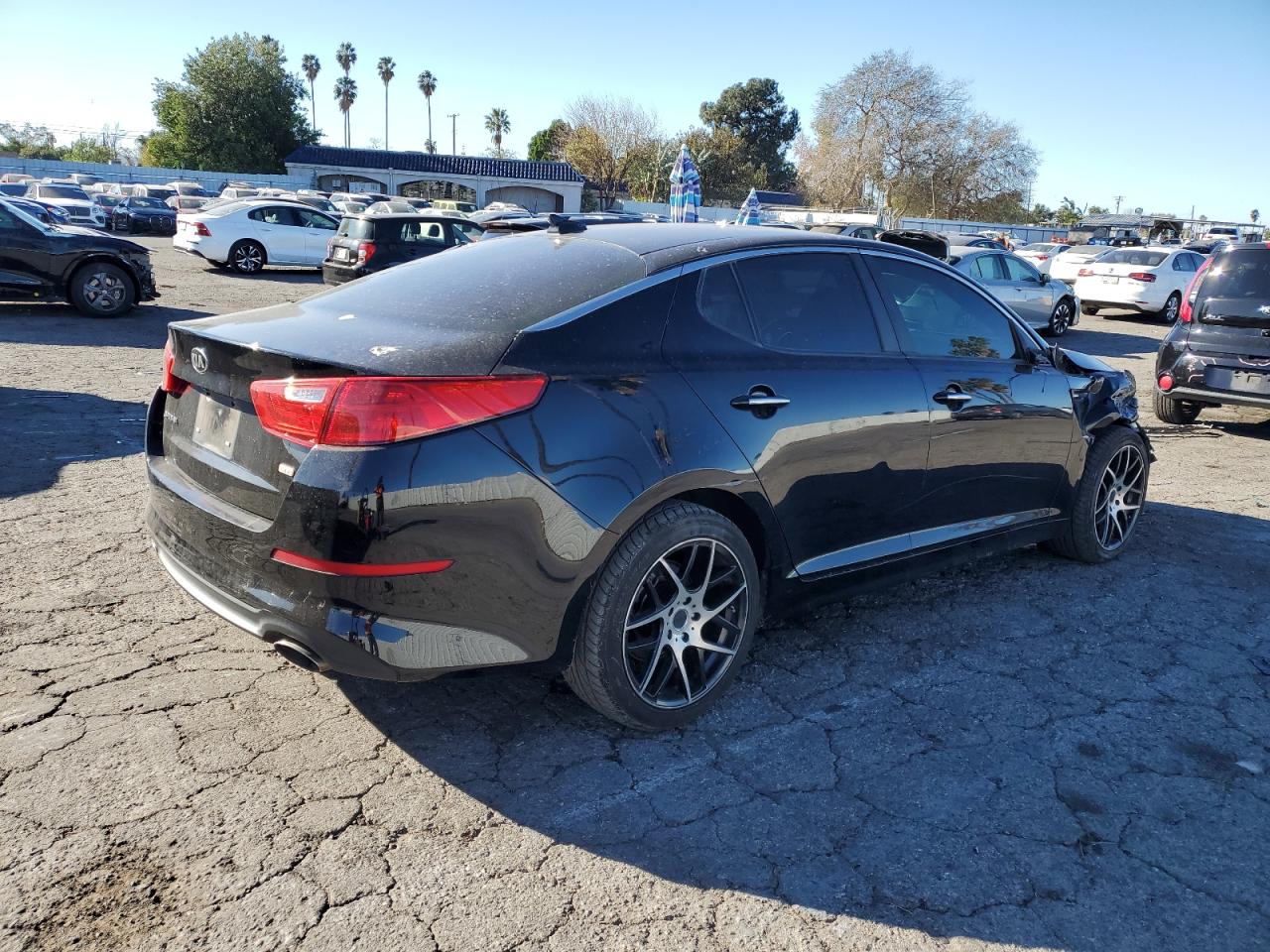 VIN 5XXGM4A76FG516652 2015 KIA OPTIMA no.3